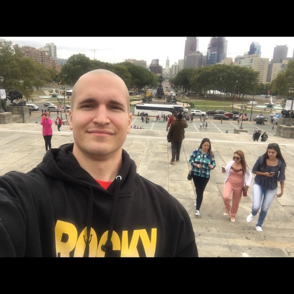 Meet your Posher, Hunter - Picture 1 of 1